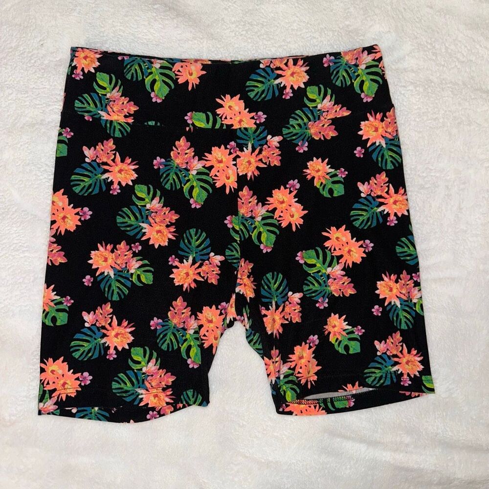 No Boundaries XL High Rise Bike Shorts Black Pink Green Floral Succulent GUC